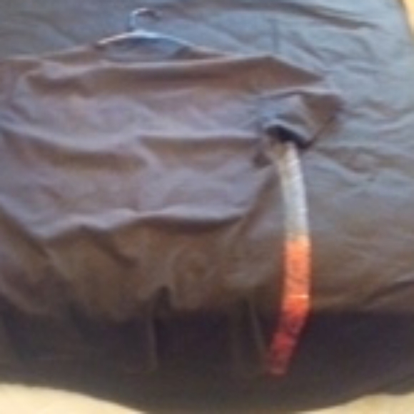 Victorious Los Angeles t-shirt with Mary and Jesus - Picture 7 of 8